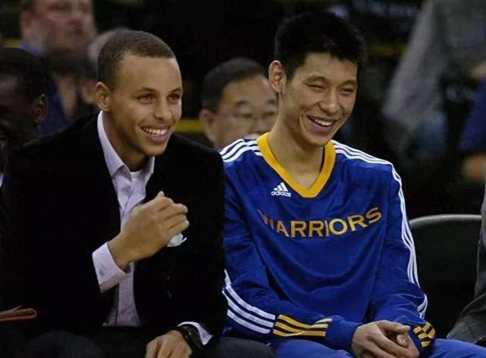 九游体育-林书豪在NBA八年，在CBA三年，一共赚到多少钱？